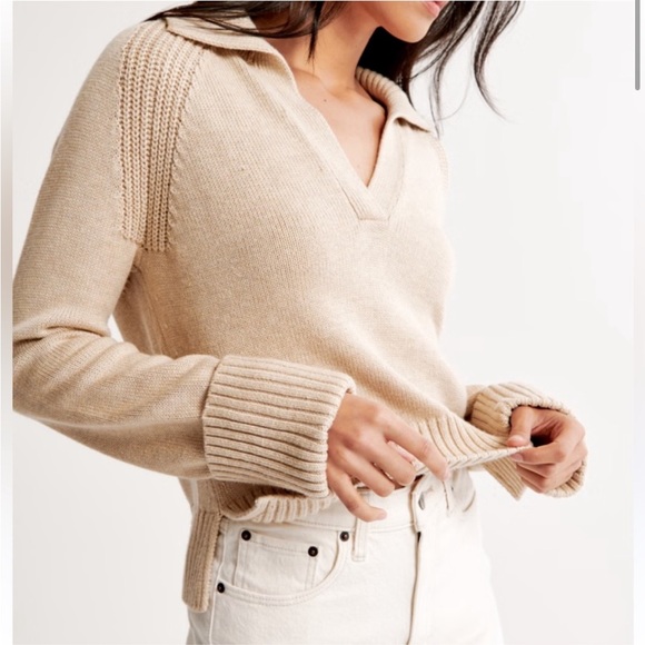 Abercrombie & Fitch Sweaters - Abercrombie V-neck thick cuff notch neck sweater oatmeal heather XS